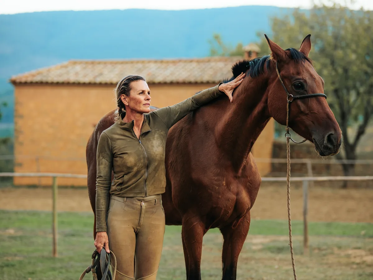 Cours d'équitation à Saint-Siméon-de-Bressieux, Isère